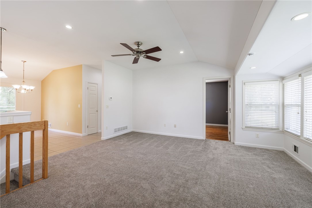 61 Stony Point Road Ogden, NY 14624 - Photo 16 of 29