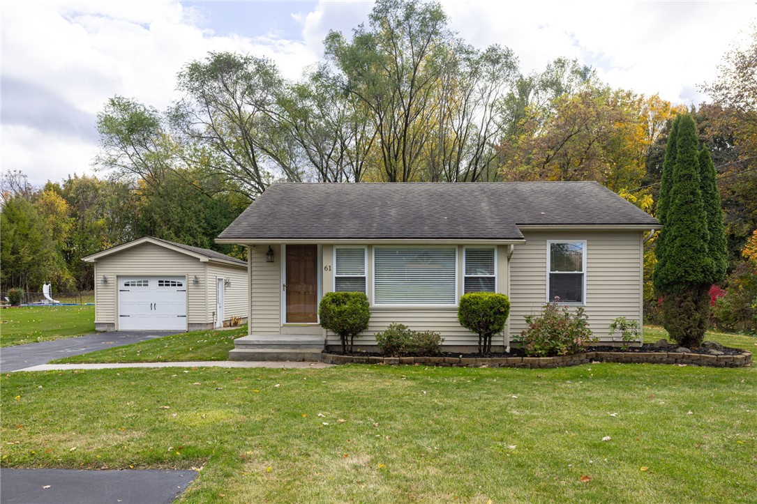 61 Stony Point Road Ogden, NY 14624 - Photo 4 of 29