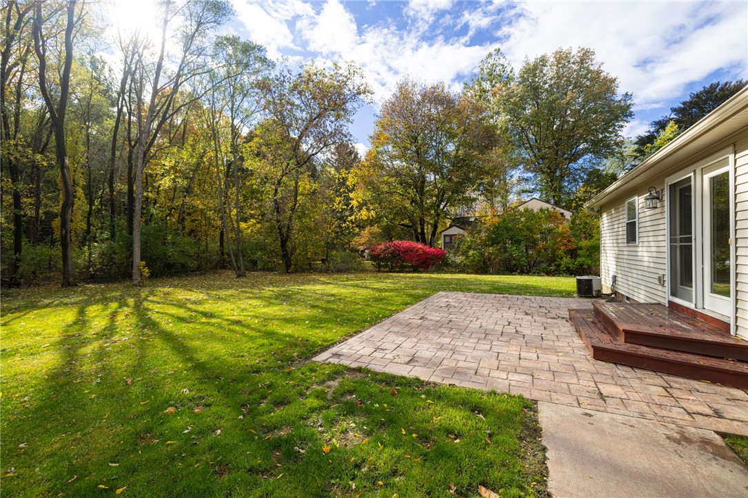 61 Stony Point Road Ogden, NY 14624 - Photo 7 of 29