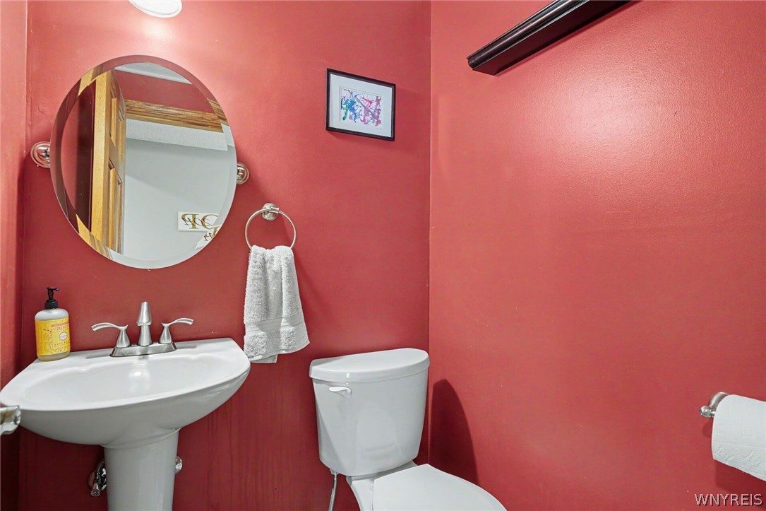 13075 Steiner Road Newstead, NY 14001 - Photo 6 of 35 Half Bath