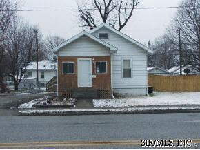 318 South Central Avenue Roxana, IL 62084 - Photo 1 of 1