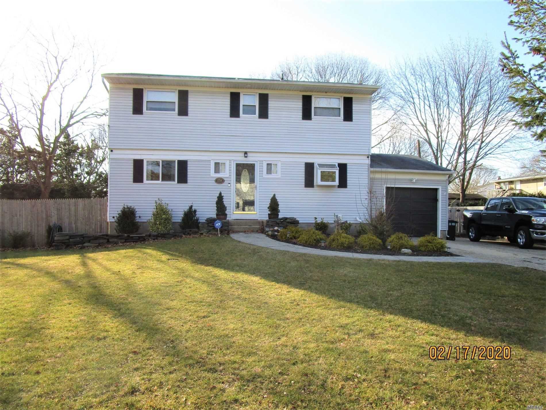 158 Hammond Road Centereach, NY 11720 - Photo 1 of 1 Gallery Image 1