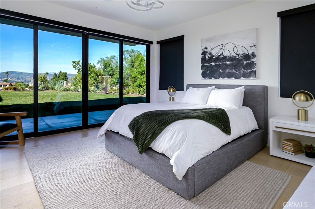 7663 East Corto Road Anaheim Hills, CA 92808 - Photo 33 of 58 2 of 4 ensuite bedroom
