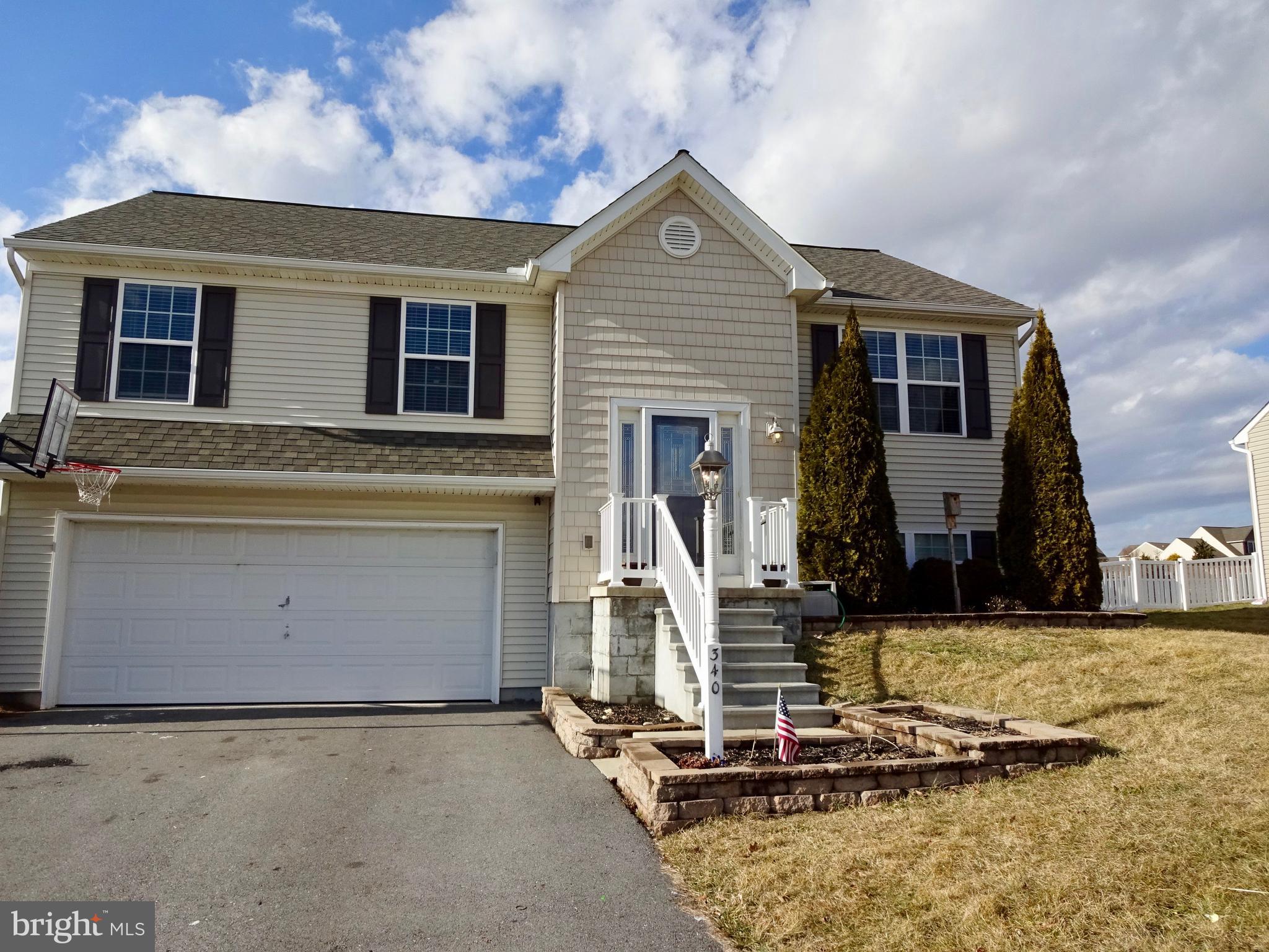 340 Riviera Street Mount Wolf, PA 17347 - Photo 5 of 50 Gallery Image 5