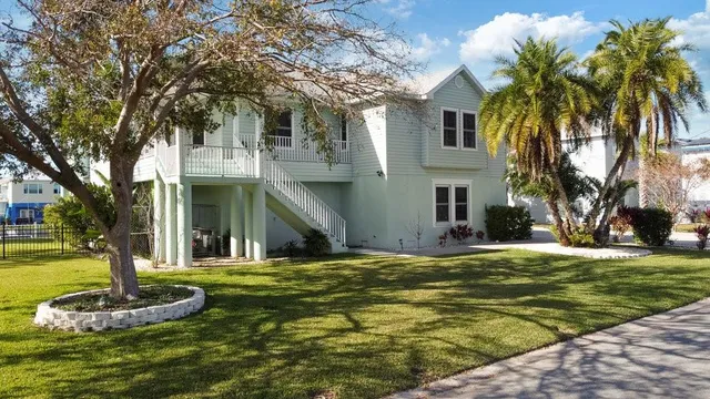 $650,000 | 3207 Hibiscus Drive, Hernando Beach, FL 34607
