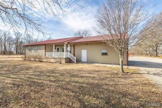 $219,900 | 1259 North State Hwy H, Bernie, MO 63822