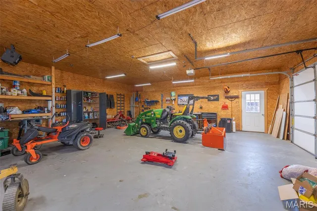 $219,900 | 1259 North State Hwy H, Bernie, MO 63822