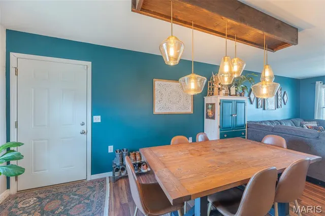 $219,900 | 1259 North State Hwy H, Bernie, MO 63822