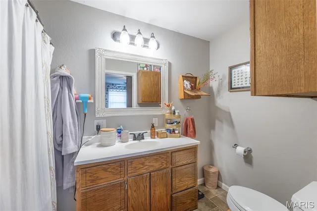 $219,900 | 1259 North State Hwy H, Bernie, MO 63822