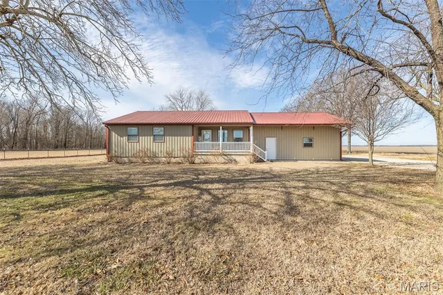 $219,900 | 1259 North State Hwy H, Bernie, MO 63822