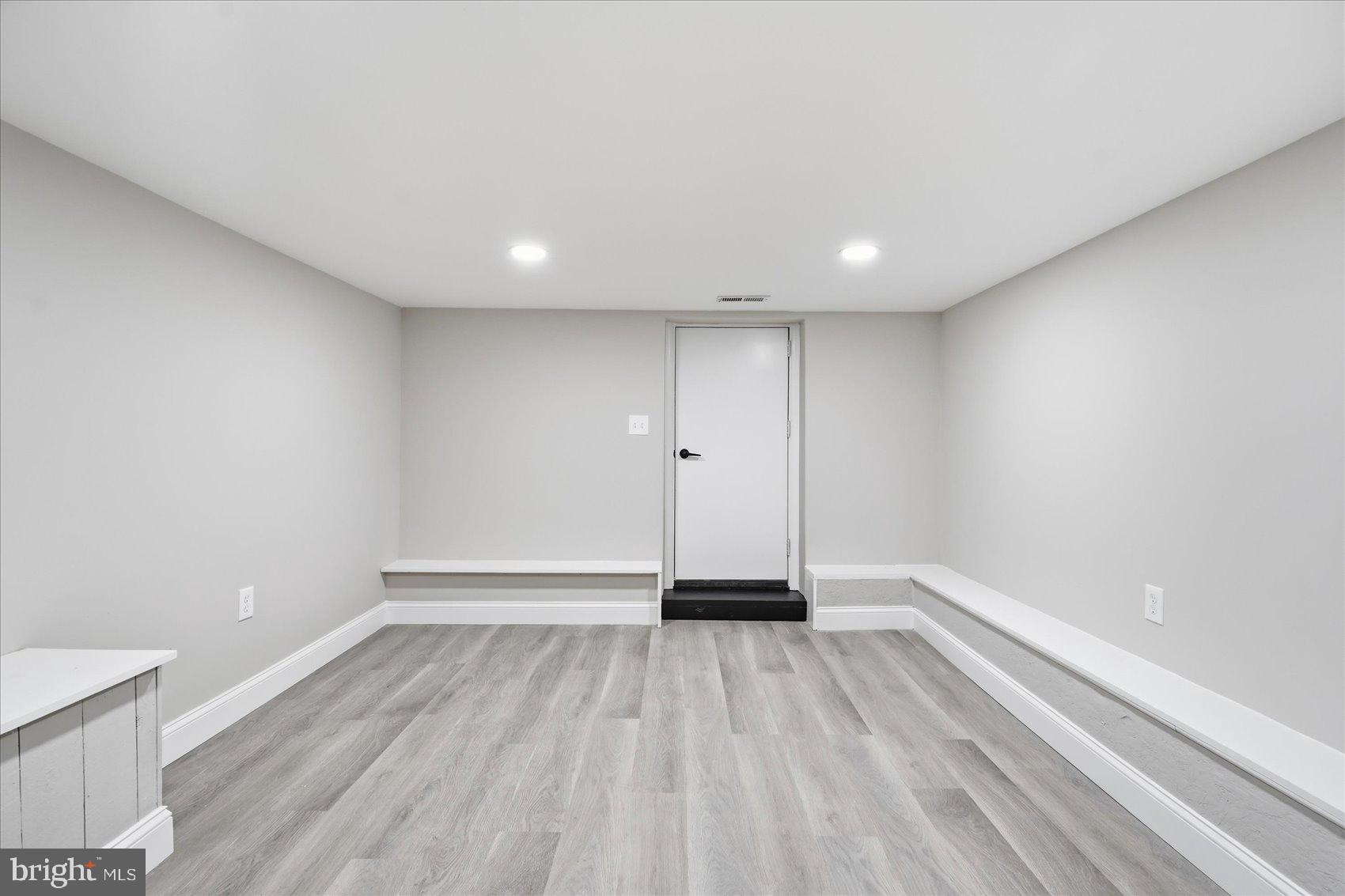 825 Martin Road Essex, MD 21221 - Photo 27 of 37