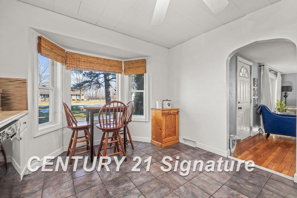 5875 North Center Road Saginaw, MI 48604 - Photo 6 of 27