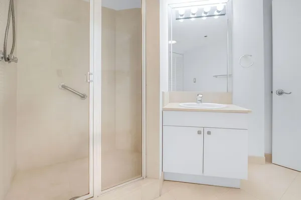 $785,000 | 8855 Collins Avenue, Unit 2D, Surfside, FL 33154