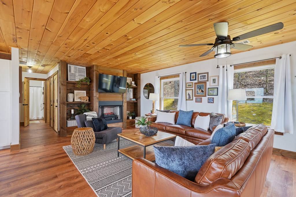 199 Highland Circle Blue Ridge, GA 30513 - Photo 13 of 53 Gallery Image 13