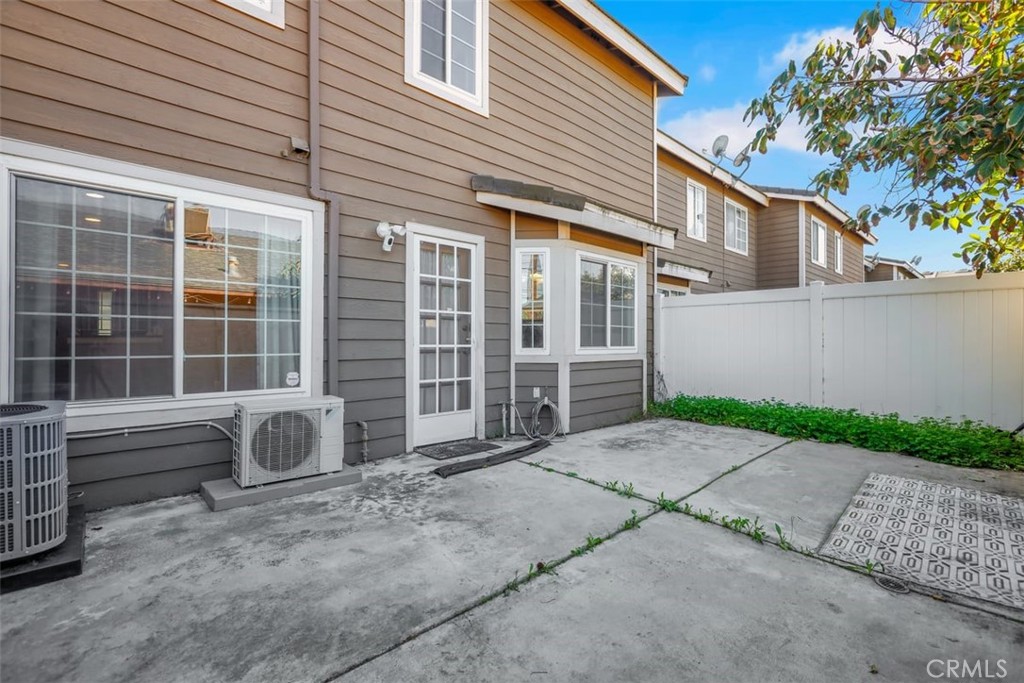 755 North East Street Anaheim, CA 92805 - Photo 18 of 31 a front view of a house with garden