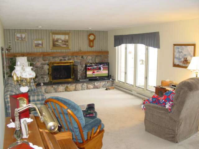 10410 North Grove Road Milford, IN 46542 - Photo 11 of 24 Gallery Image 11