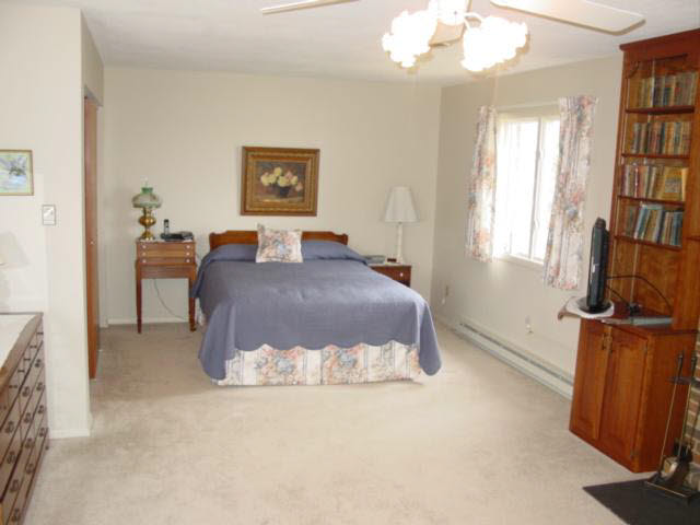 10410 North Grove Road Milford, IN 46542 - Photo 13 of 24 Gallery Image 13