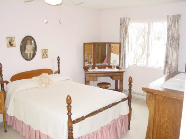 10410 North Grove Road Milford, IN 46542 - Photo 14 of 24 Gallery Image 14