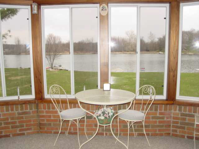 10410 North Grove Road Milford, IN 46542 - Photo 4 of 24 Gallery Image 4