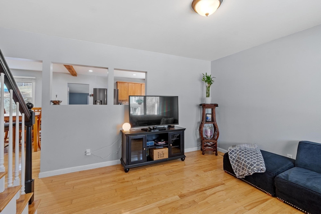 10 Juniper Lane Georgetown, MA 01833 - Photo 11 of 42