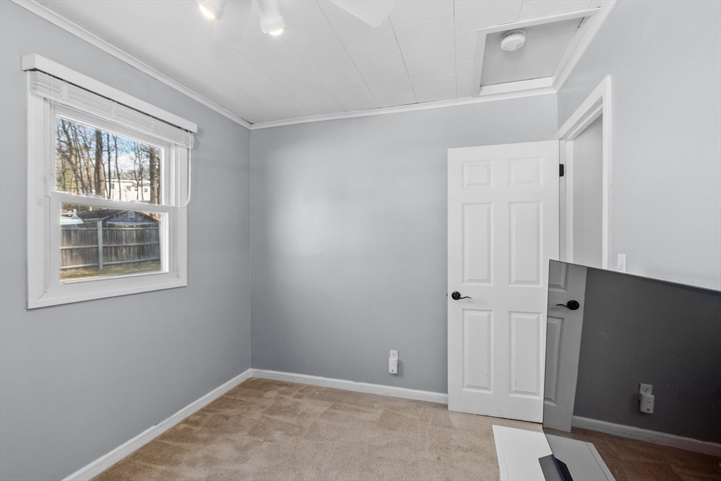 10 Juniper Lane Georgetown, MA 01833 - Photo 16 of 42