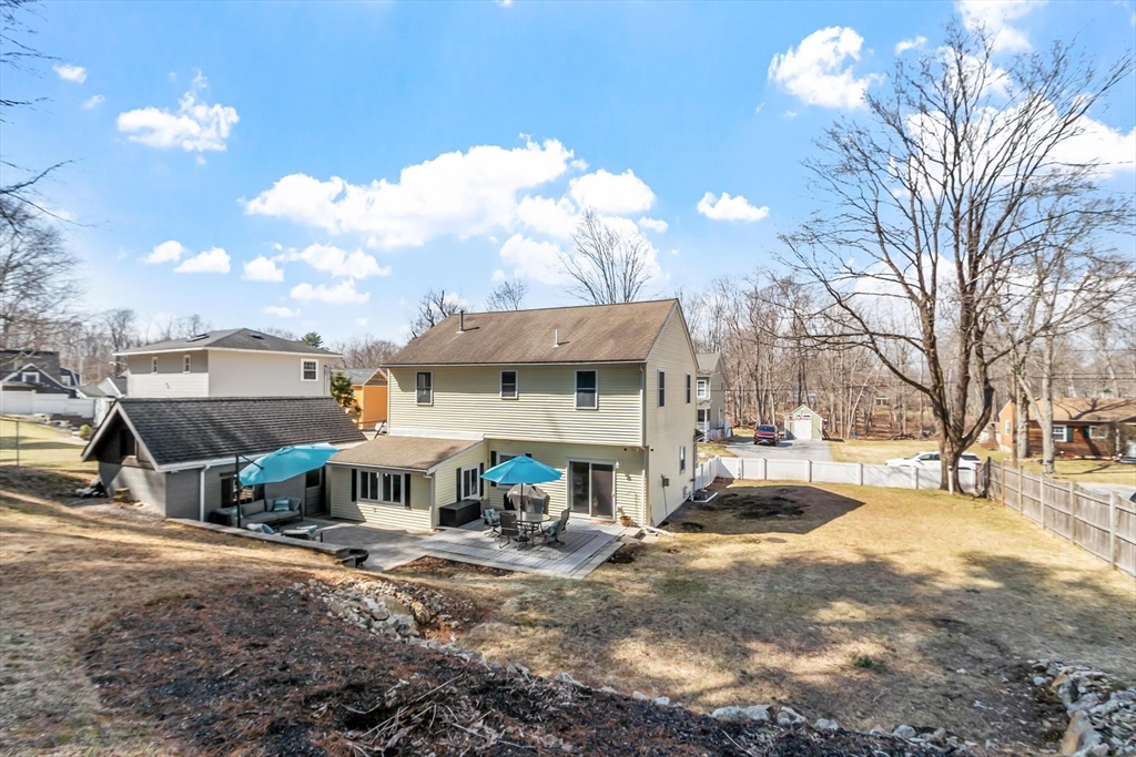 10 Juniper Lane Georgetown, MA 01833 - Photo 34 of 42