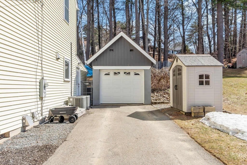 10 Juniper Lane Georgetown, MA 01833 - Photo 38 of 42
