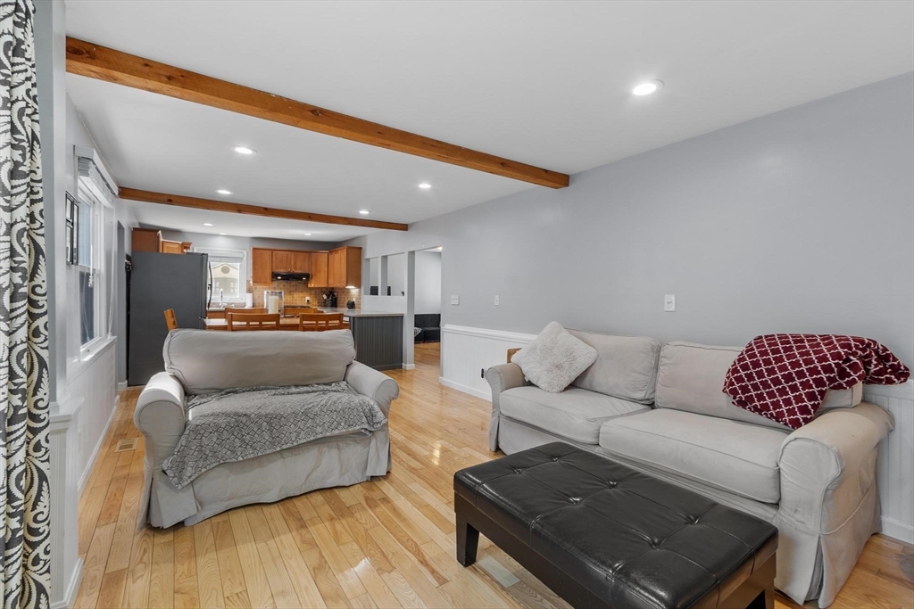 10 Juniper Lane Georgetown, MA 01833 - Photo 10 of 42