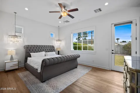 $1,795,000 | 4201 East Cheery Lynn Road, Phoenix, AZ 85018