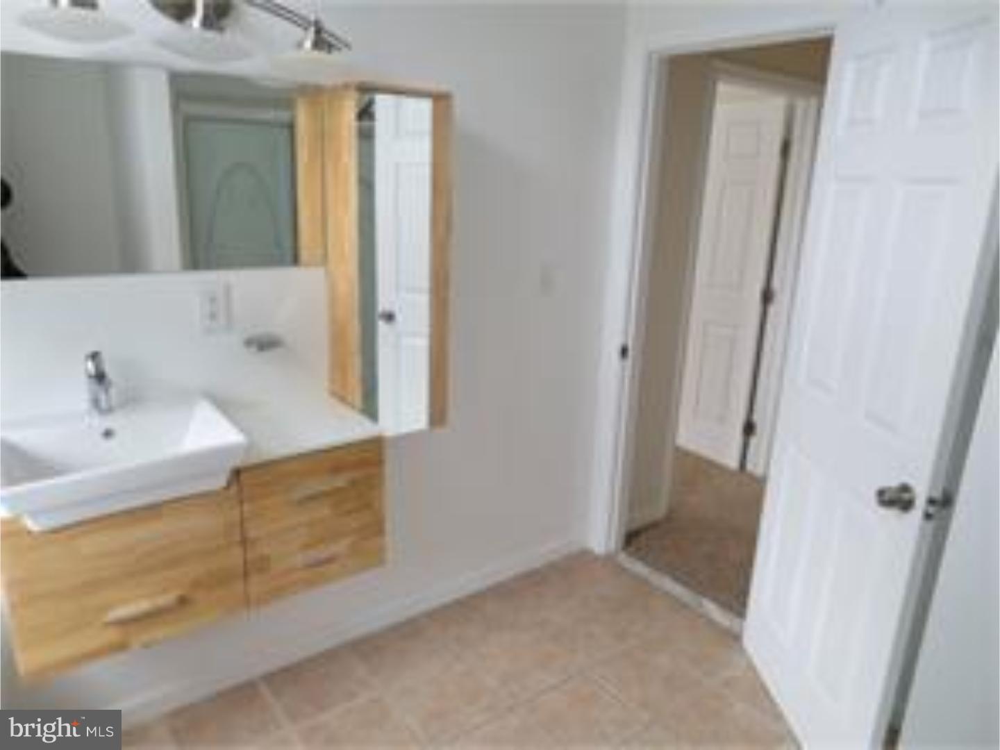 1733 Ridge Avenue, Unit 1 Philadelphia, PA 19130 - Photo 14 of 21 Bathroom