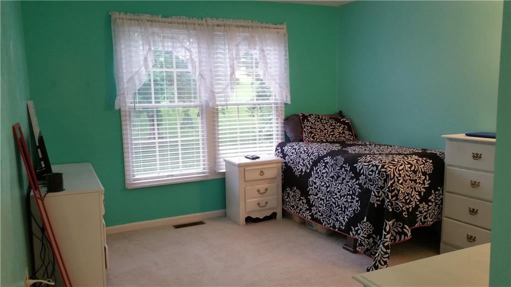 100 Quarry Road Washington, PA 15301 - Photo 11 of 25 Gallery Image 11