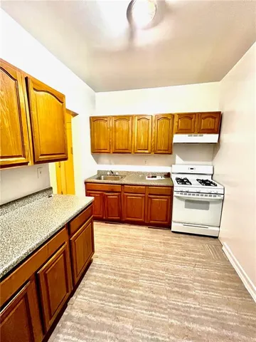 $270,000 | 2234 Ocean Avenue, Unit C12 | Homecrest