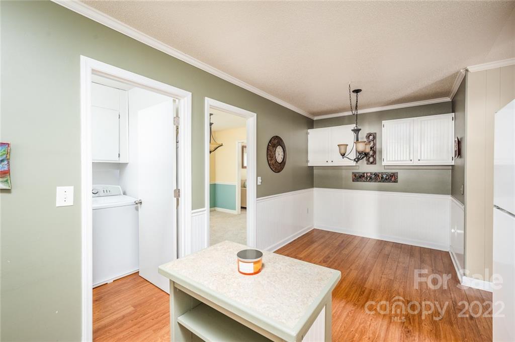 9701 Watergate Road Charlotte, NC 28270 - Photo 9 of 29 Gallery Image 9