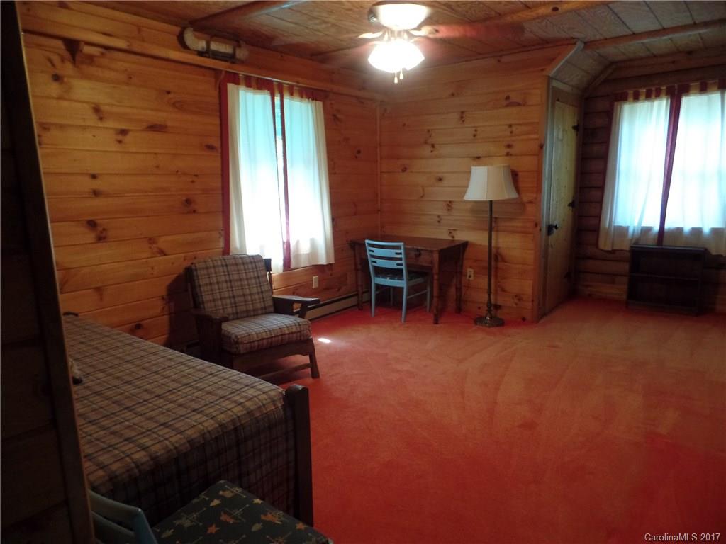 388 Jake Blackburn Road Lansing, NC 28643 - Photo 14 of 48