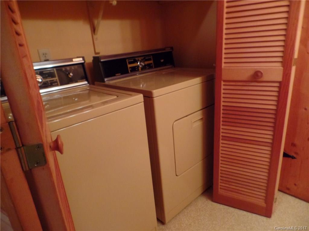 388 Jake Blackburn Road Lansing, NC 28643 - Photo 22 of 48