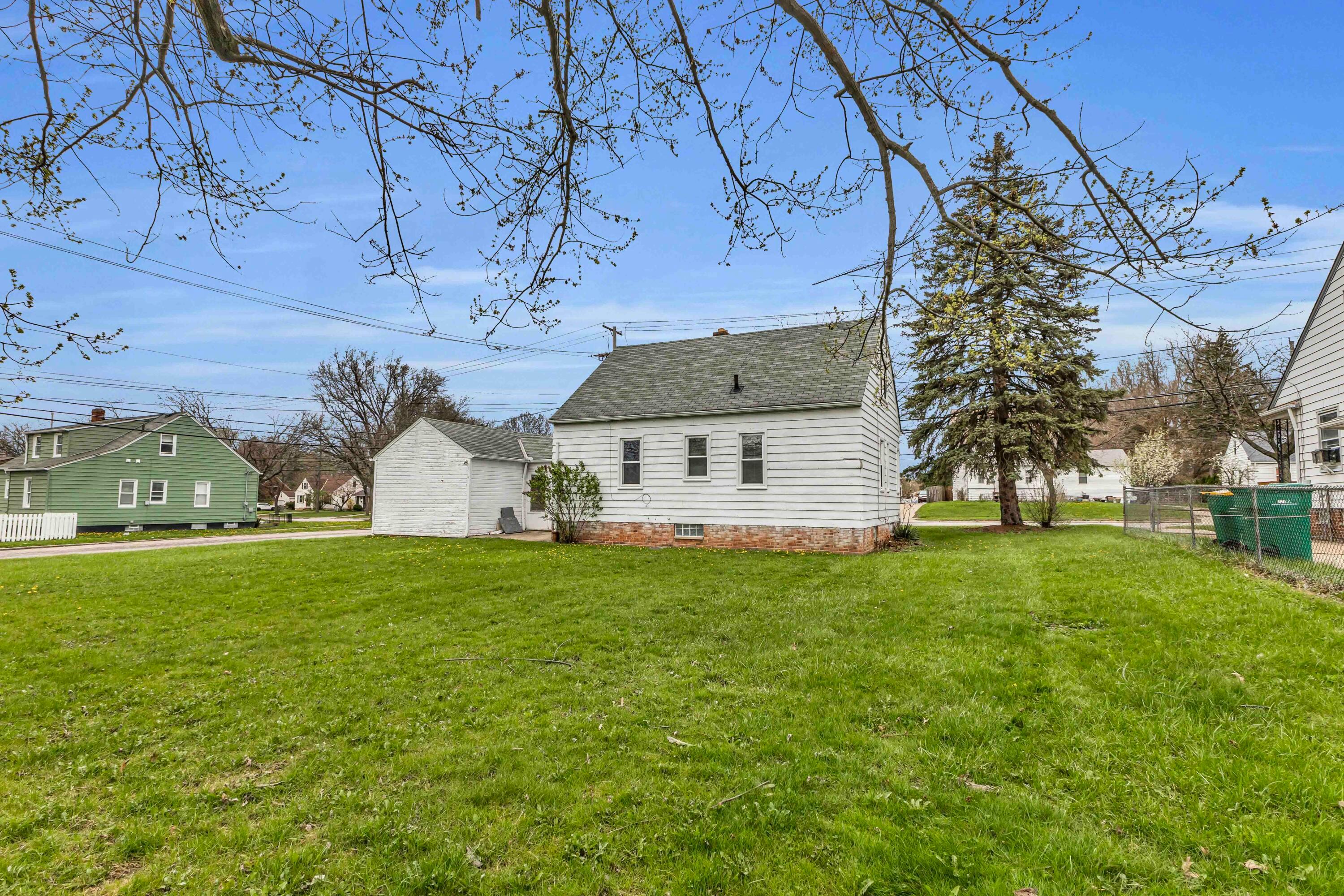 14608 Rockside Road Maple Heights, OH 44137 - Photo 30 of 45 rocksidemls_30