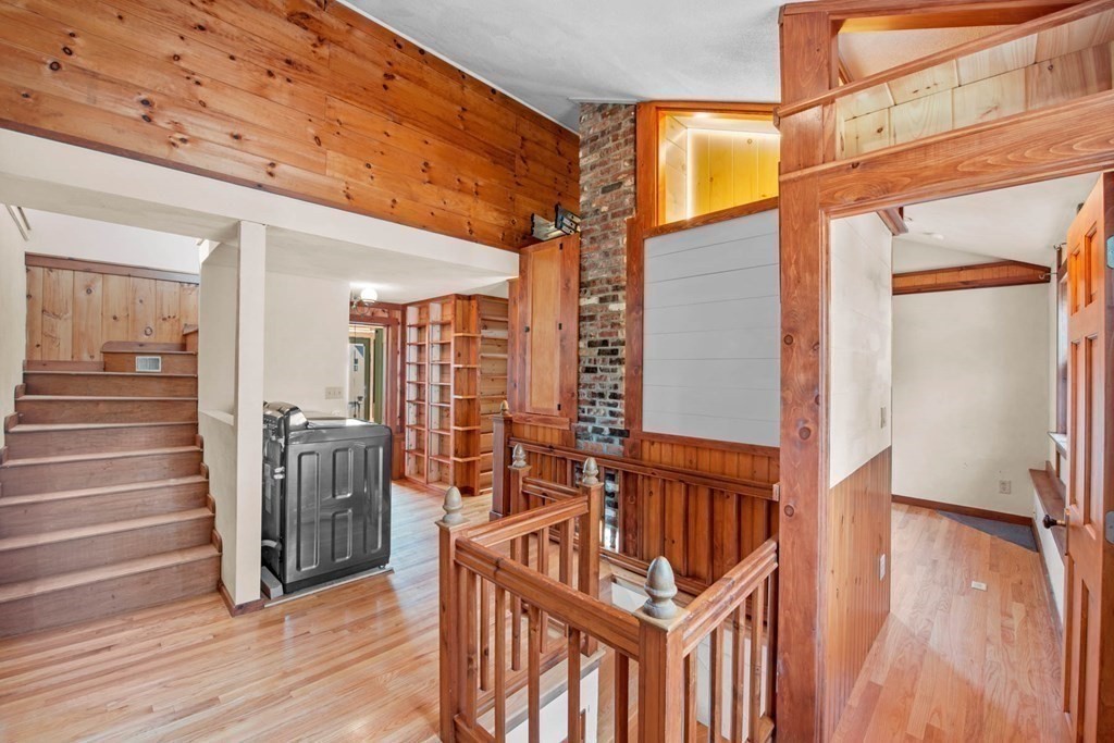 3 Locust Lane Gloucester, MA 01930 - Photo 22 of 33
