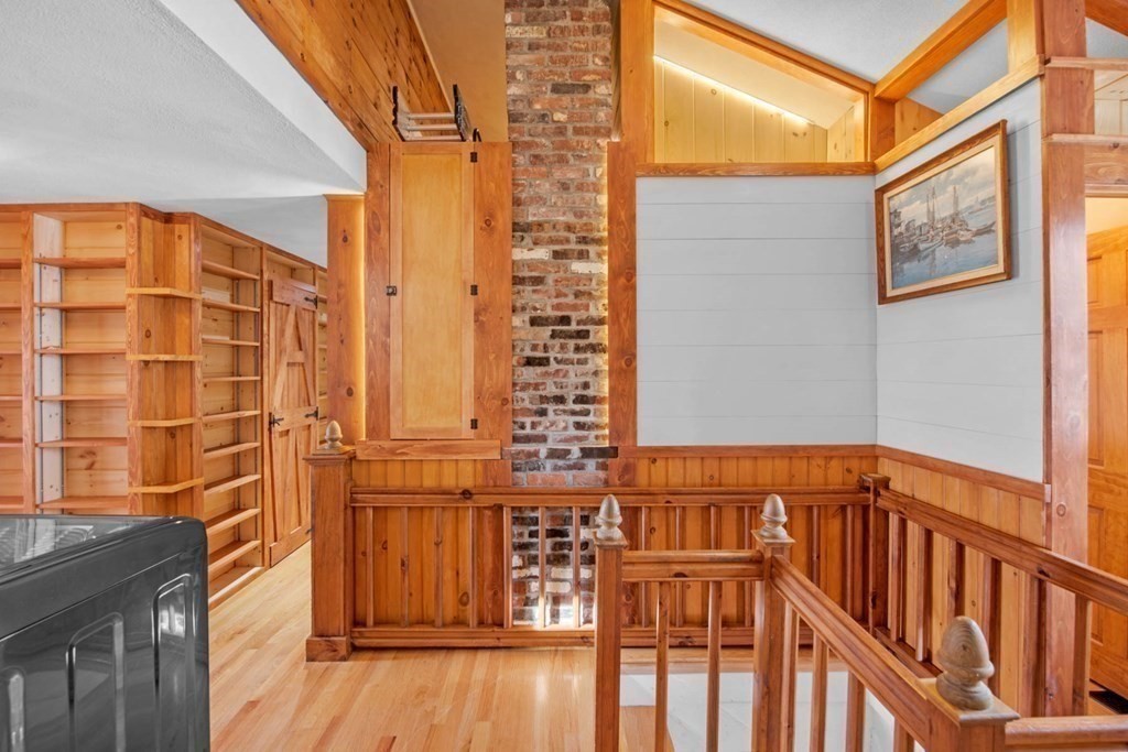 3 Locust Lane Gloucester, MA 01930 - Photo 23 of 33