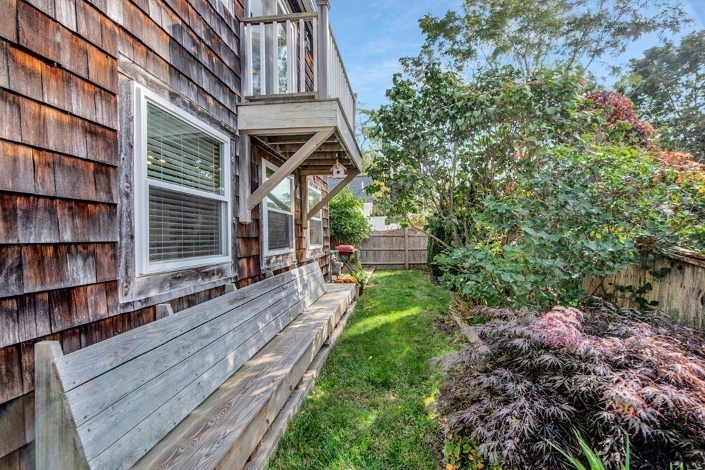 3 Locust Lane Gloucester, MA 01930 - Photo 29 of 33