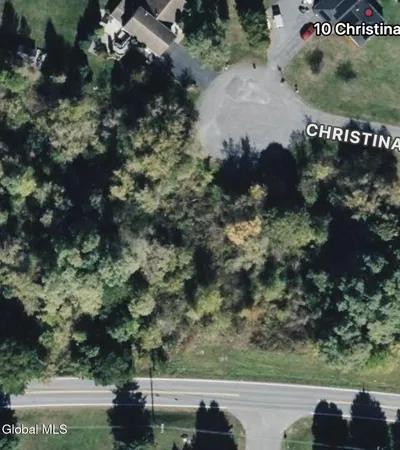 $45,000 | 1 Christina Court, Ravena, NY 12143