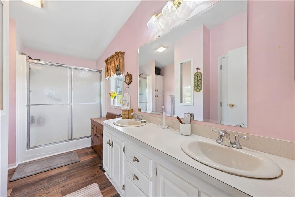 404 Blue Jay Lane Apollo, PA 15613 - Photo 9 of 29
