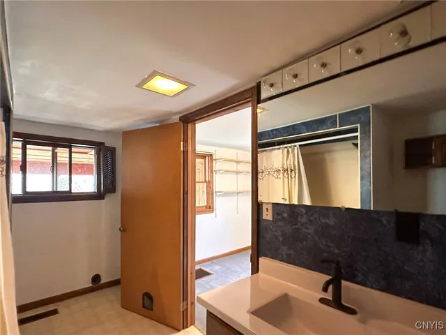 $99,900 | 4292 Highway 28, Herkimer, NY 13350