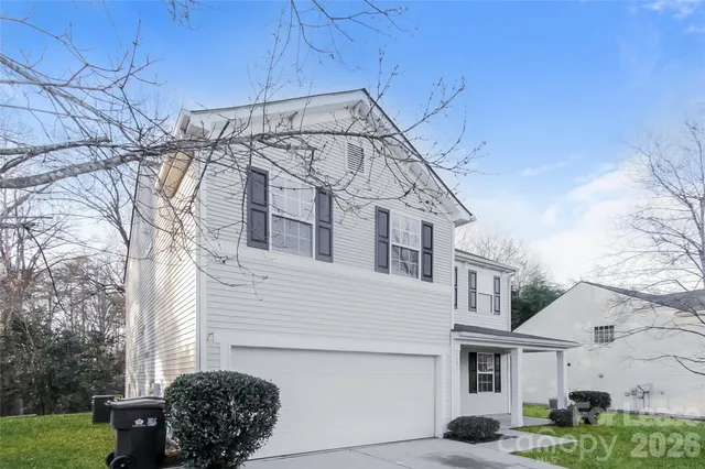 a house view with a outdoor space