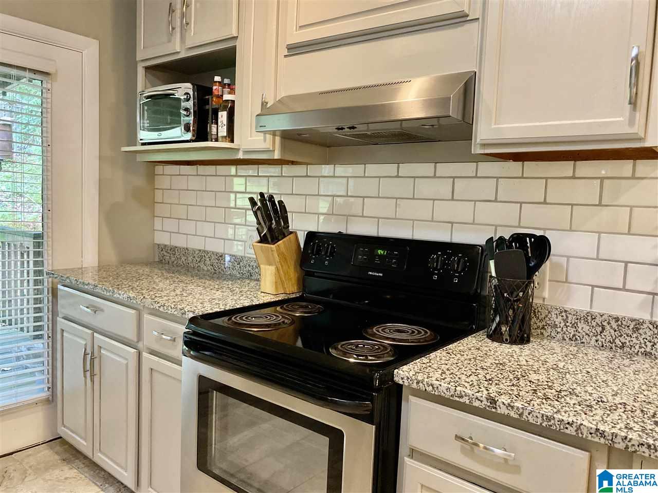907 Columbiana Road Birmingham, AL 35209 - Photo 14 of 34