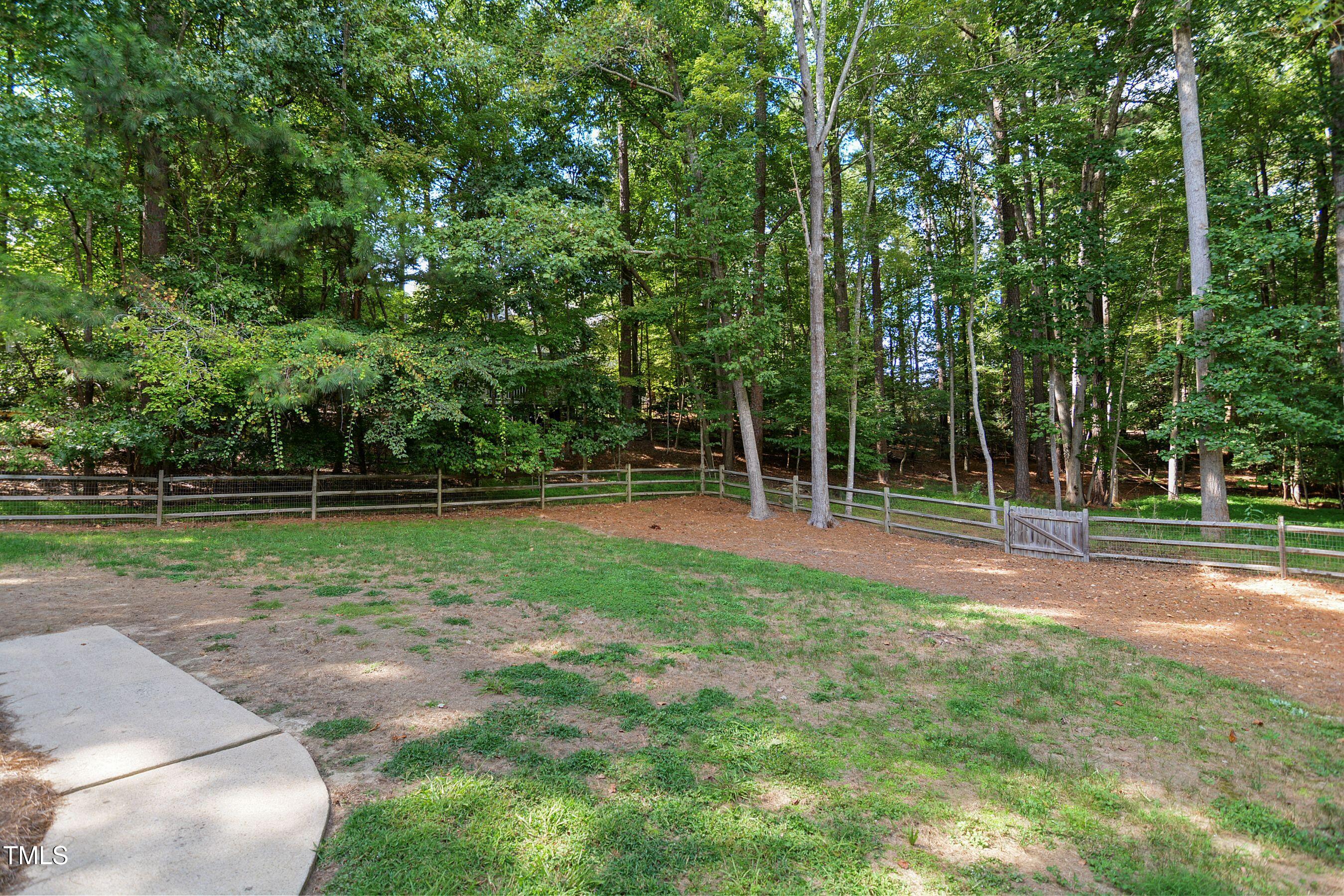 1405 Shadowview Court Raleigh, NC 27614 - Photo 34 of 37 33