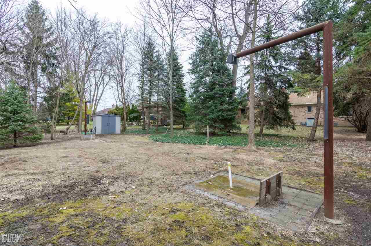 38661 Radde Street Clinton Township, MI 48036 - Photo 28 of 28 50008355-27.JPG