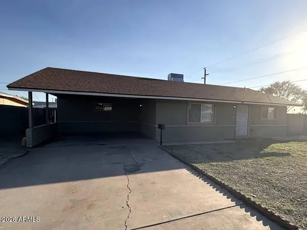 $1,510 | 5047 West Tuckey Lane, Glendale, AZ 85301