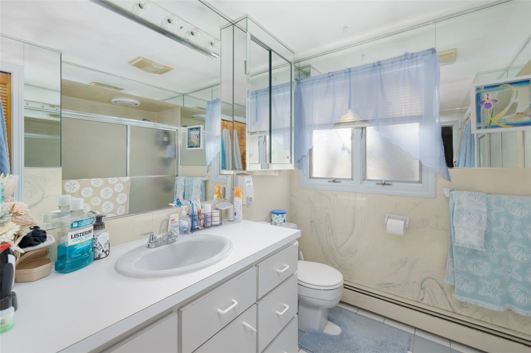 9 Regent Street Coventry, RI 02816 - Photo 16 of 46