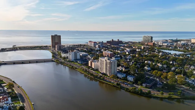 $1,800 | 500 Deal Lake Drive, Unit 3B, Asbury Park, NJ 07712