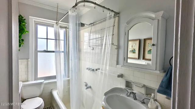 $1,800 | 500 Deal Lake Drive, Unit 3B, Asbury Park, NJ 07712